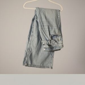 WoMen's Classic Blue Jeans